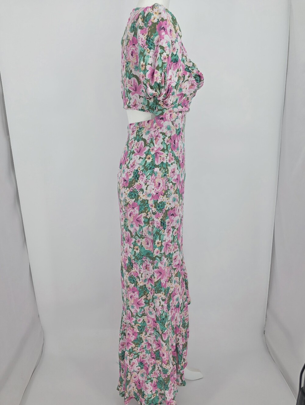 ASTR The Label Floral Cutout Maxi Dress Puff Sleeve Sweetheart Neck Size Small - Picture 4 of 13